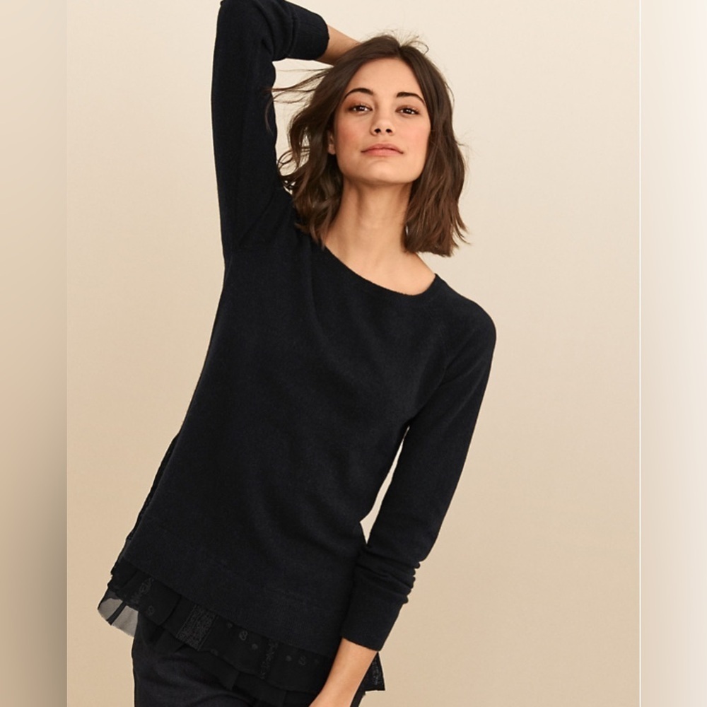 Garnet Hill Black Minimalist Romantic Lace Hem Cashmere Sweater Size XS - Picture 2 of 13